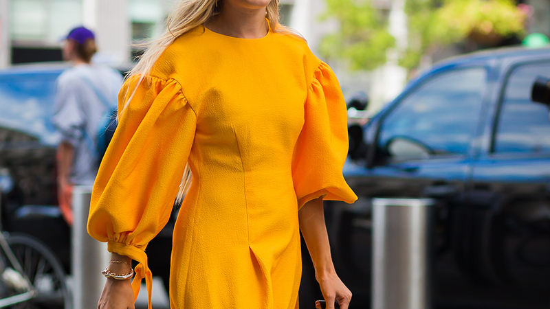 How To Wear Yellow - The Vendeur