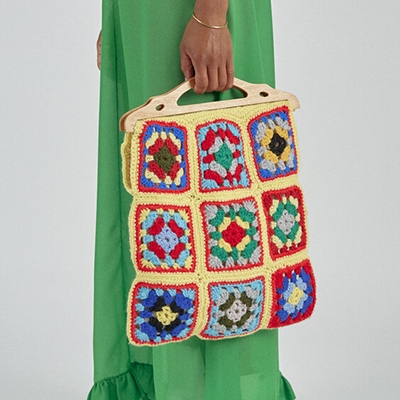 The Vendeur Sustainable Christmas Gift Guide Vintage Lover Mother Vintage Crochet Bag